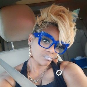 Meet your Posher, Sheri